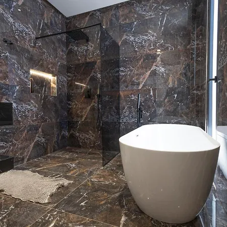 Aria Luxury 2 Villa